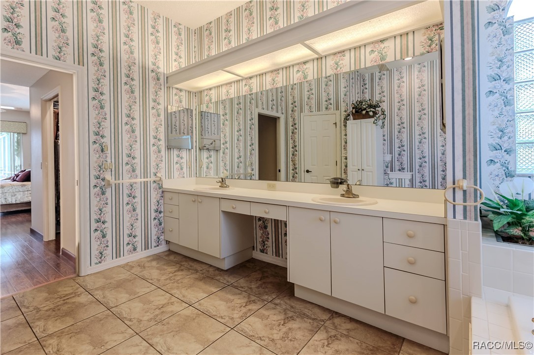 8132 Summersong Court, Spring Hill, Florida image 41