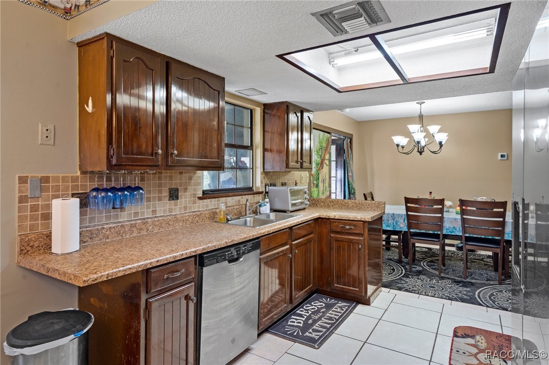 23206 Frontier Way, Brooksville, Florida image 11