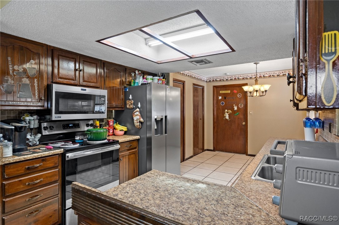 23206 Frontier Way, Brooksville, Florida image 9