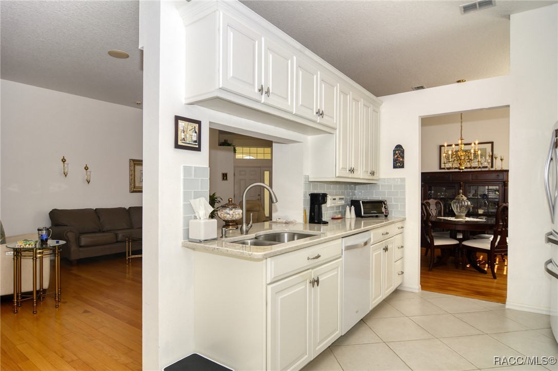 44 W Byrsonima Loop, Homosassa, New York image 11