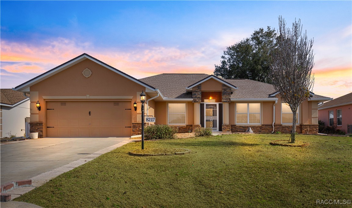 8217 SW 61st Court, Ocala, Florida image 2