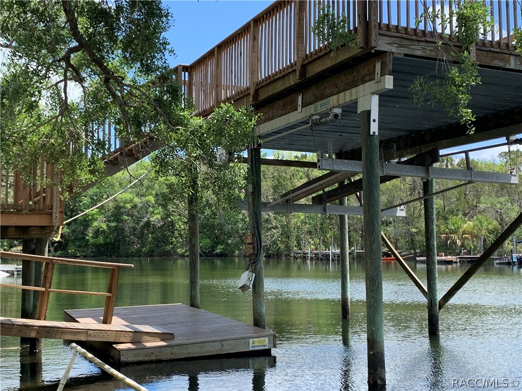 1045 N Crescent Drive