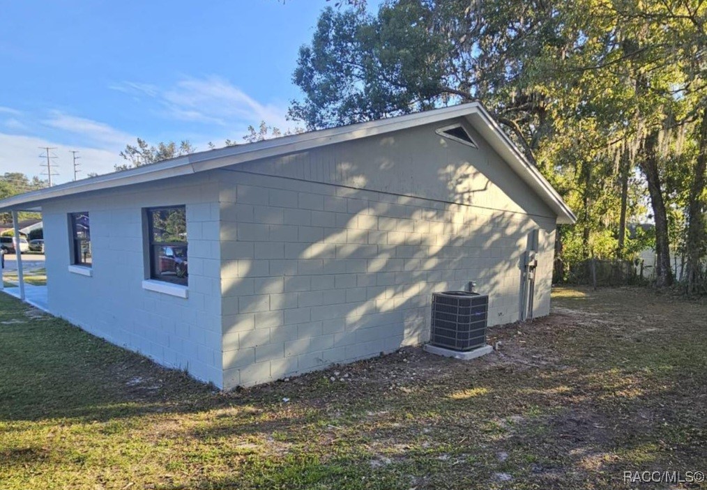 7 Kings Circle, Brooksville, Florida image 14