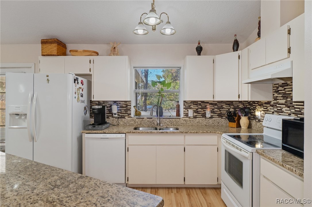 5096 S Swallow Avenue, Inverness, Florida image 10
