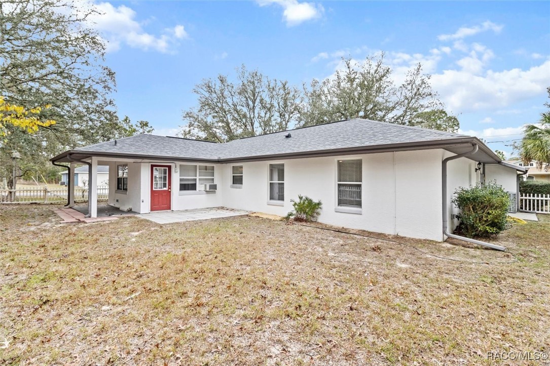 8370 N Amboy Drive, Citrus Springs, Florida image 3