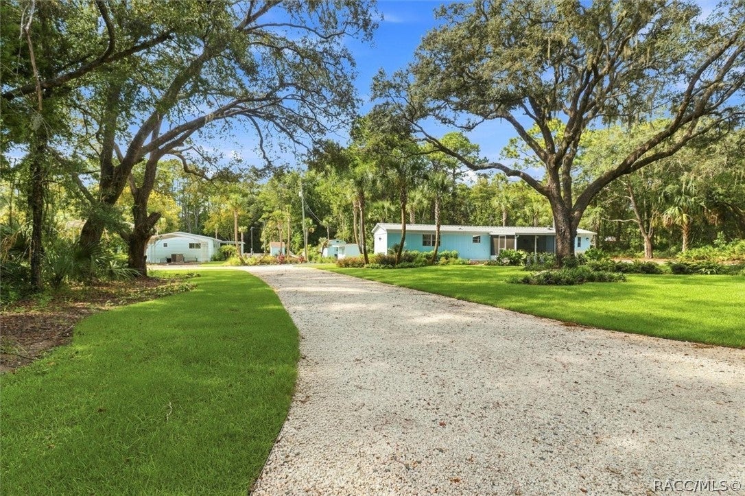 8056 W Homosassa trail