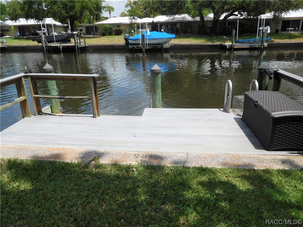 11485 W Sandpiper Court, Crystal River, Florida image 1