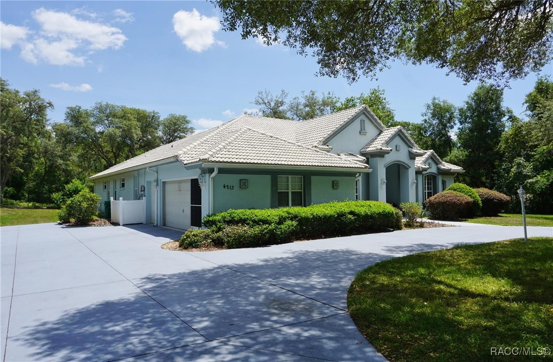 4213 N Baywood Drive, Hernando, Florida image 3
