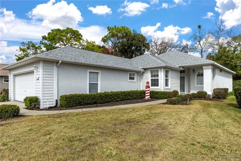 Homes For Sale - 15 W Byrsonima Loop<br/> Homosassa, FL 34446