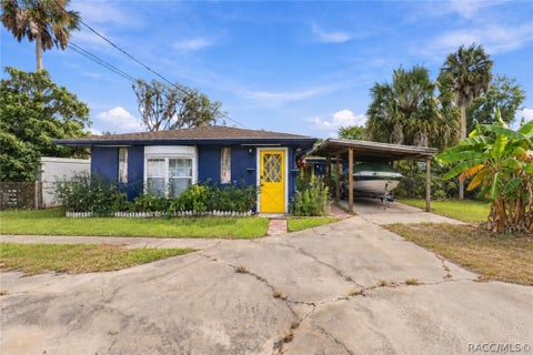 Homes For Sale - 360 S Inglis Avenue<br/> Levy County, Inglis, FL 34449