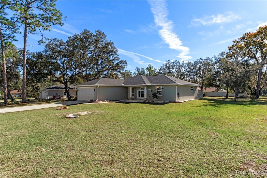 9608 E Woodmere Lane