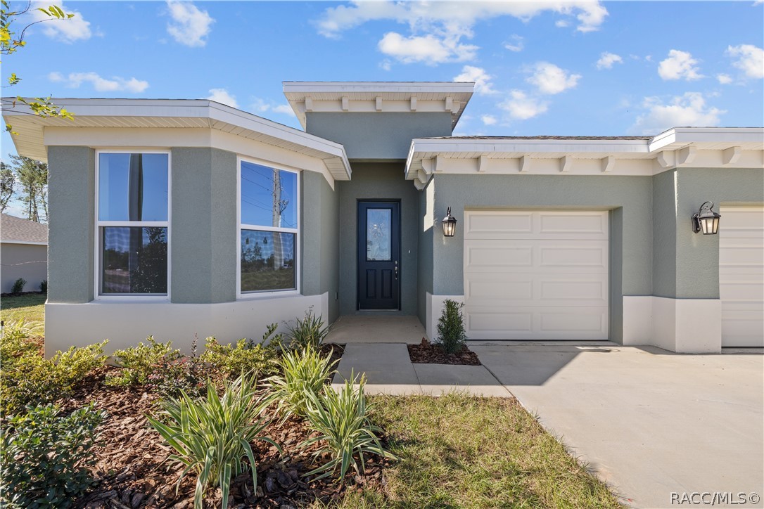 5034 W Pinto Loop