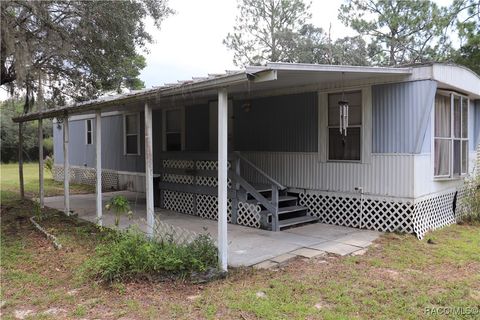 A home in Dunnellon