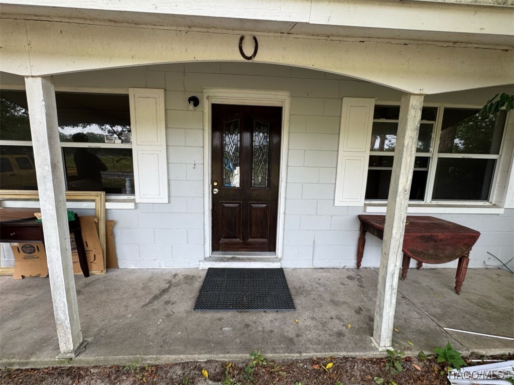 9850 W Pomegranate Street, Crystal River, New York image 1