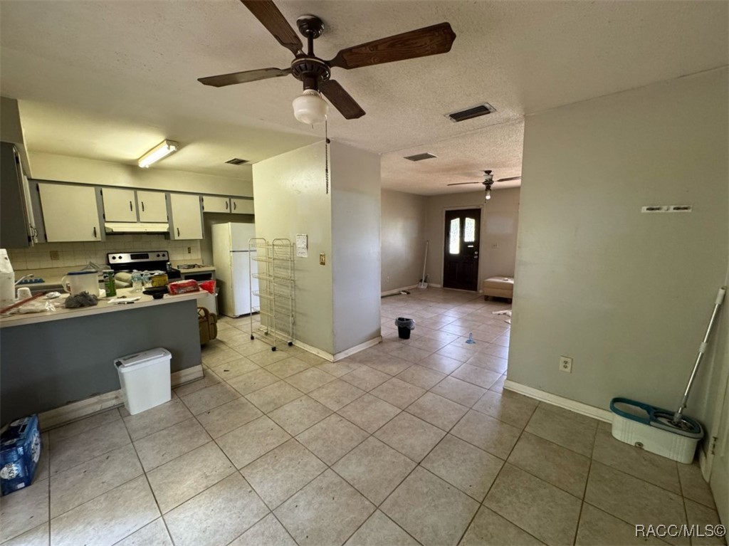 9850 W Pomegranate Street, Crystal River, New York image 18