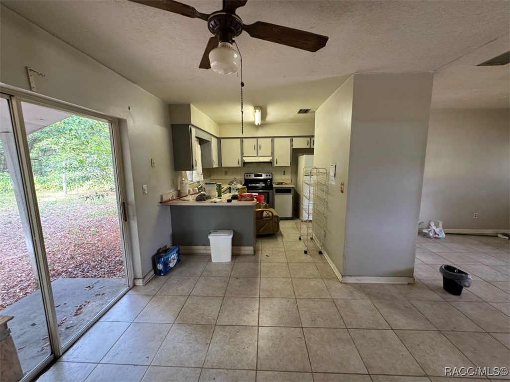 9850 W Pomegranate Street, Crystal River, New York image 16