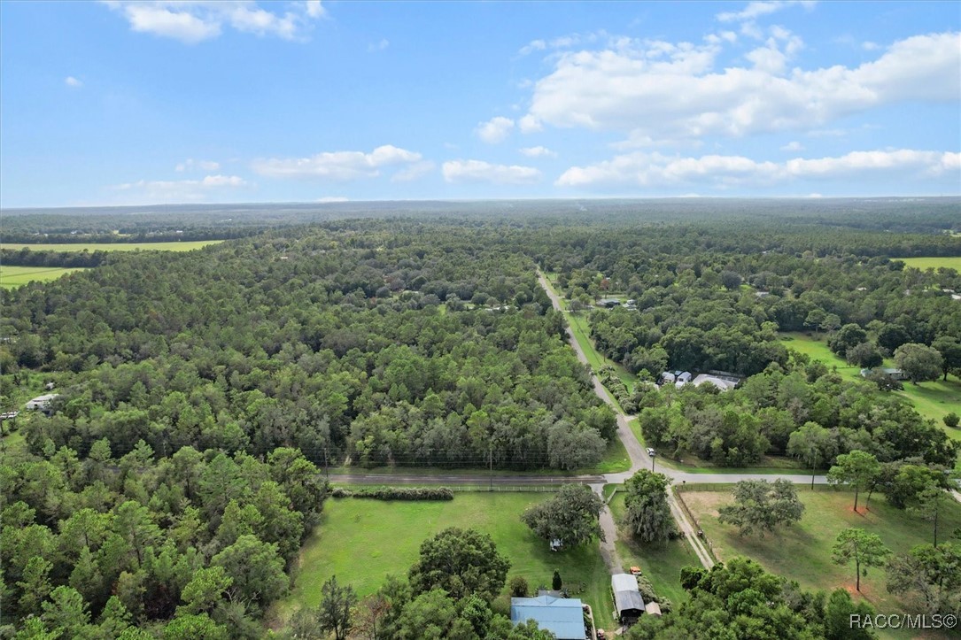 12262 S Oakview Avenue