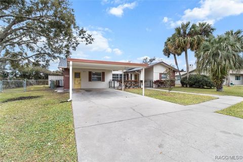 A home in Crystal River