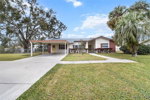 A home in Crystal River