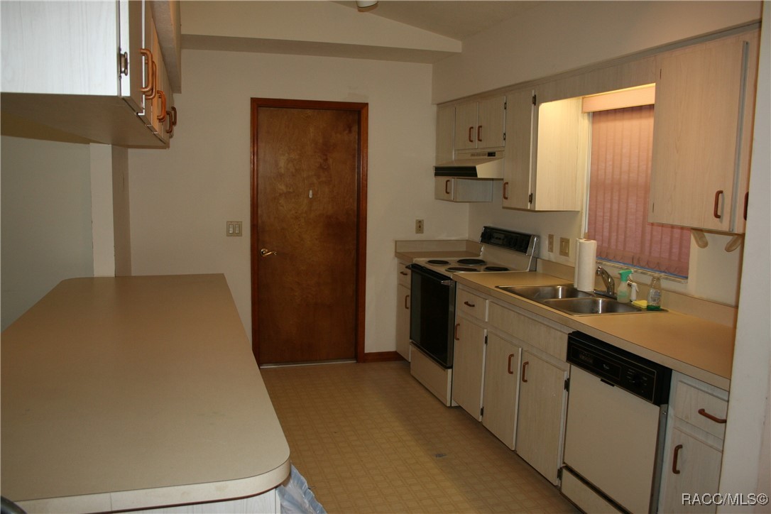 1155 E Bismark Street, Hernando, Florida image 10