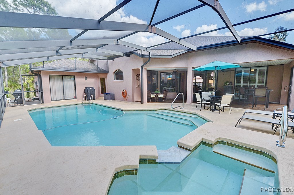 1 Dracaena Court