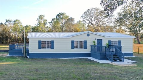 A home in Dunnellon