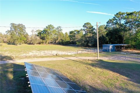 A home in Dunnellon
