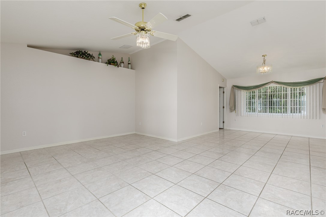 14748 SW 112th Circle, Dunnellon, Florida image 2