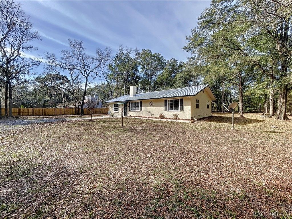 listing image 76