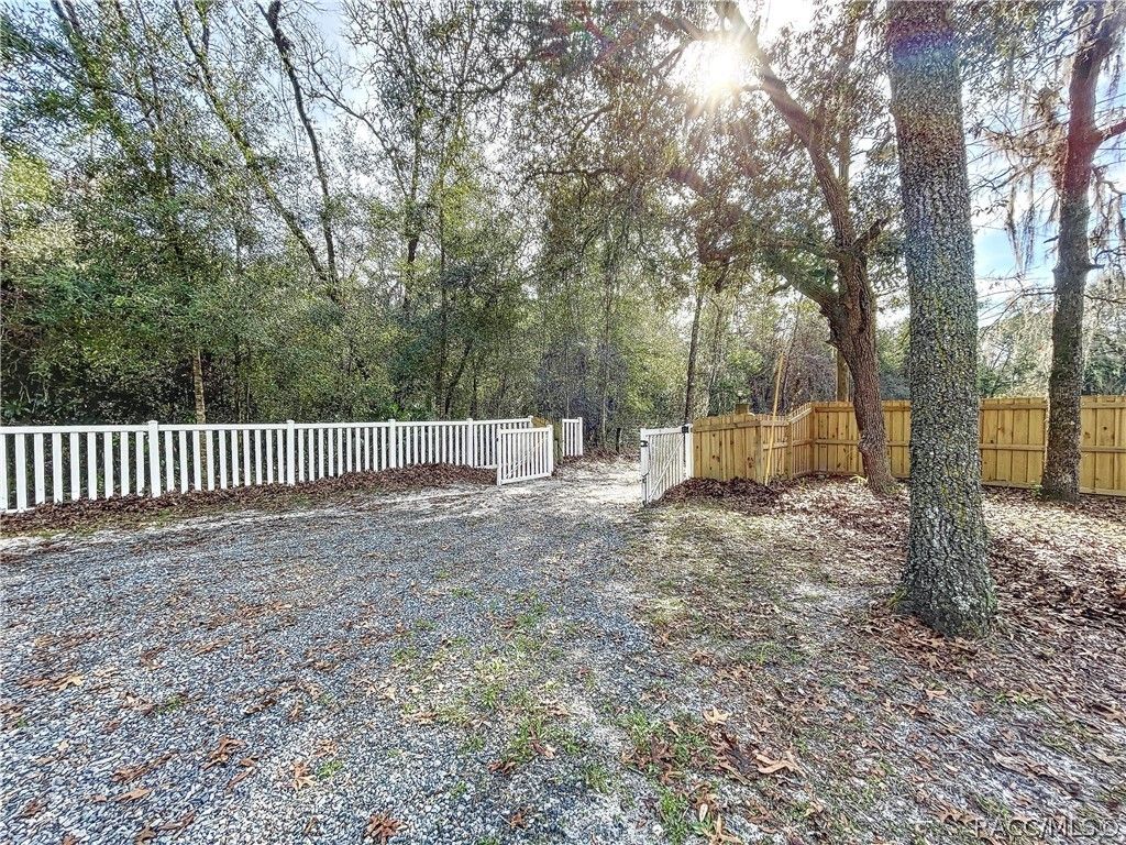 listing image 78