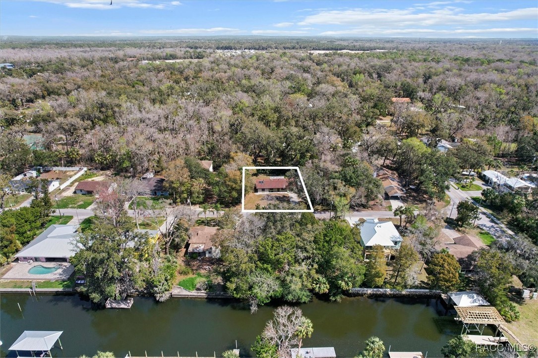 3617 N Hiawatha Terrace, Crystal River, Florida image 4