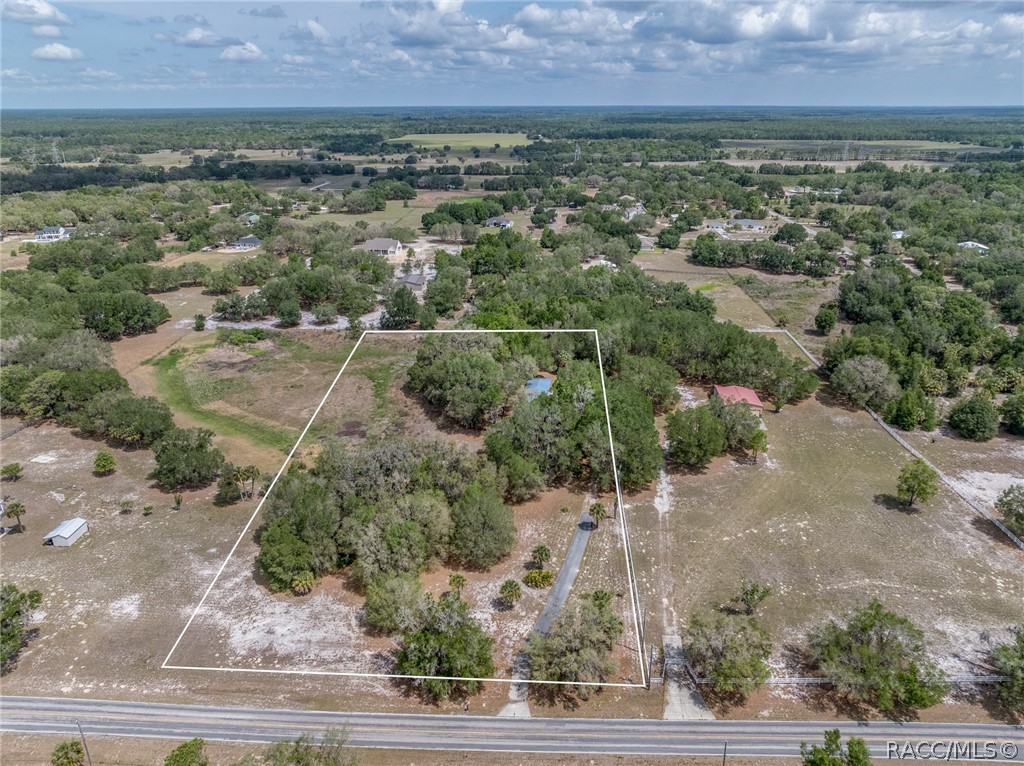 8977 W Emerald Oaks Drive