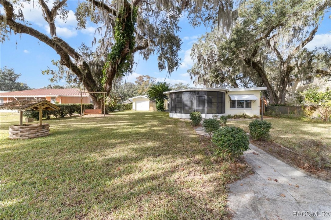 6722 S Merleing Loop, Floral City, Florida image 22