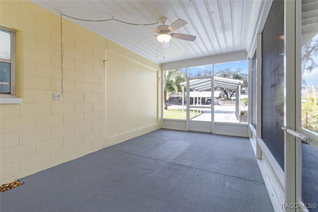 6722 S Merleing Loop, Floral City, Florida image 15