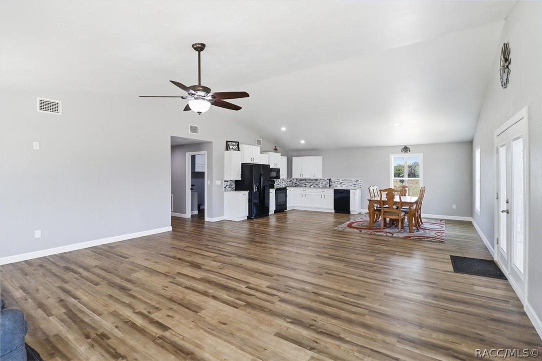 Dunnellon, Florida, 34433, United States, 3 Bedrooms Bedrooms, ,2 BathroomsBathrooms,Residential,Active,2052130