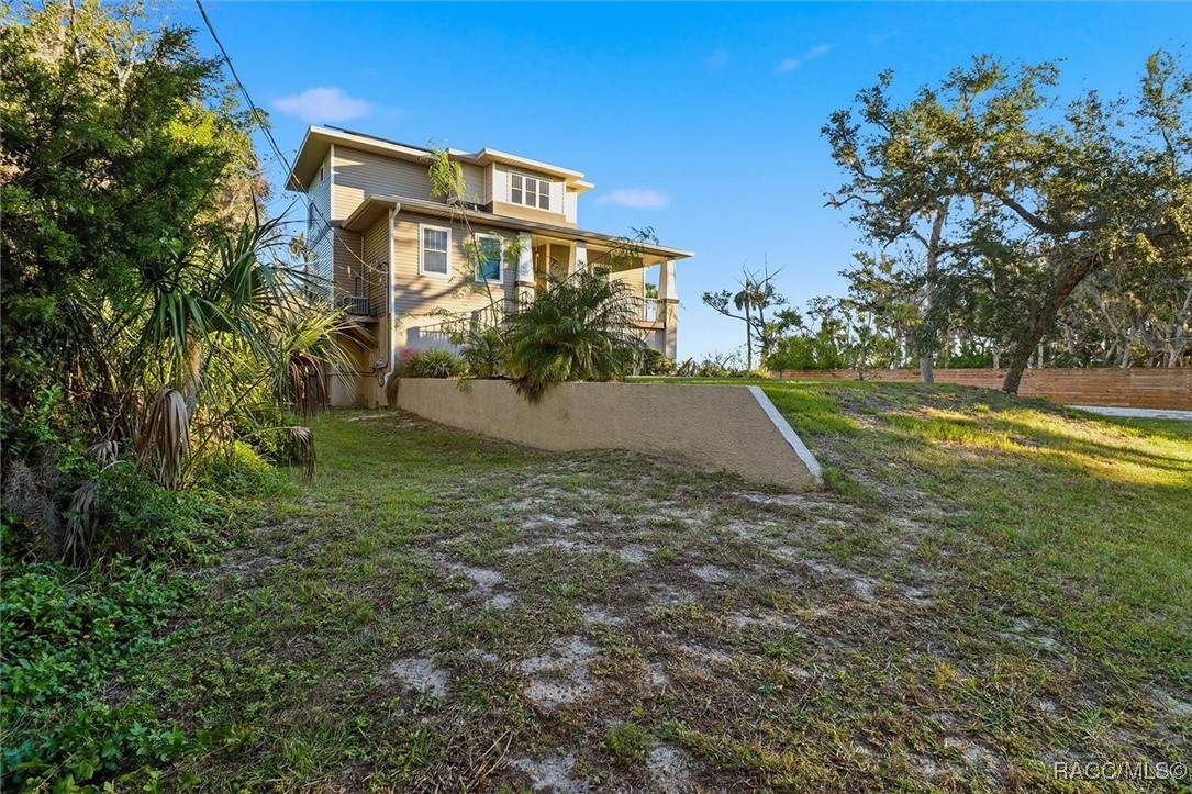 14211 W Saint Martins Road