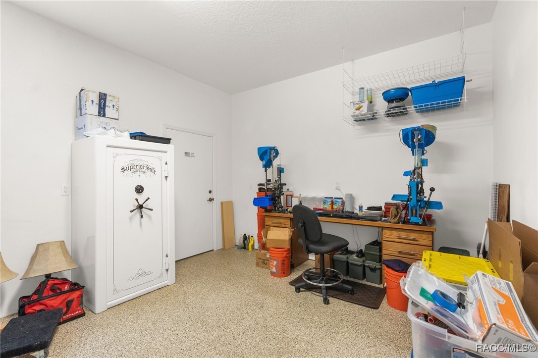 2056 W Learwood Place, Beverly Hills, Connecticut image 47