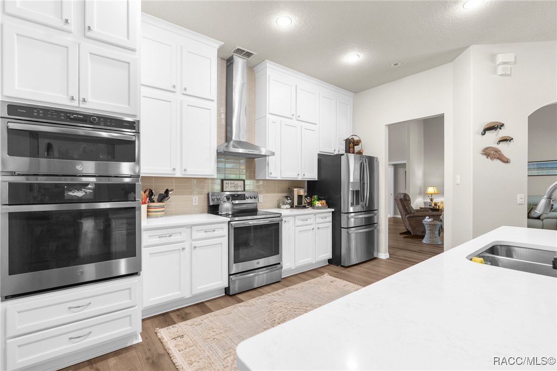 2056 W Learwood Place, Beverly Hills, Connecticut image 20