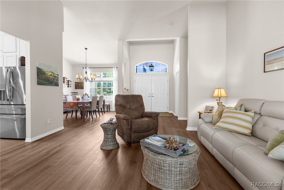 2056 W Learwood Place, Beverly Hills, Connecticut image 10