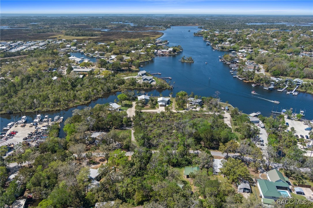 5480 S Havens Terrace, Homosassa, Florida image 14