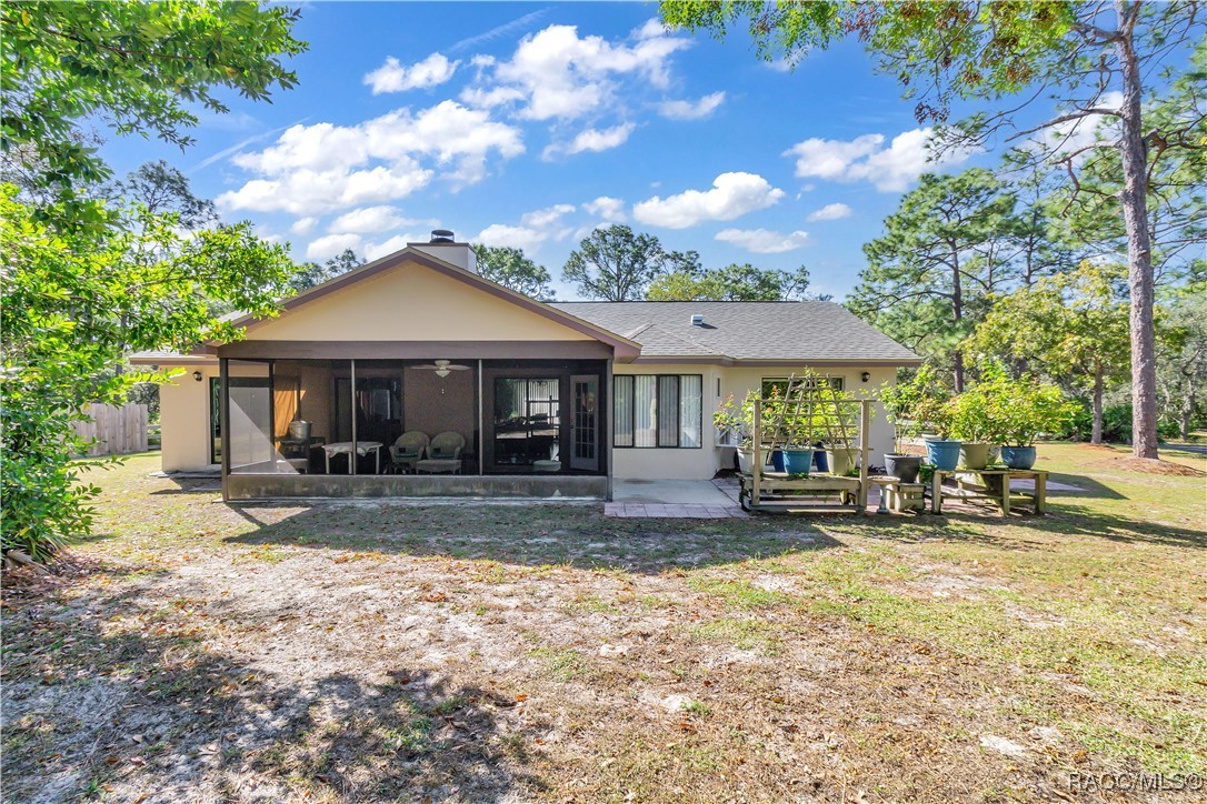 8991 Long Lake Avenue, Weeki Wachee, Florida image 8