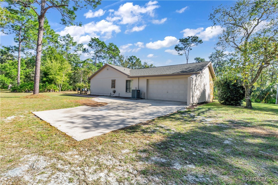 8991 Long Lake Avenue, Weeki Wachee, Florida image 17