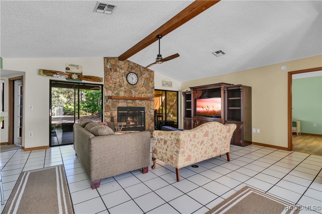 8991 Long Lake Avenue, Weeki Wachee, Florida image 3