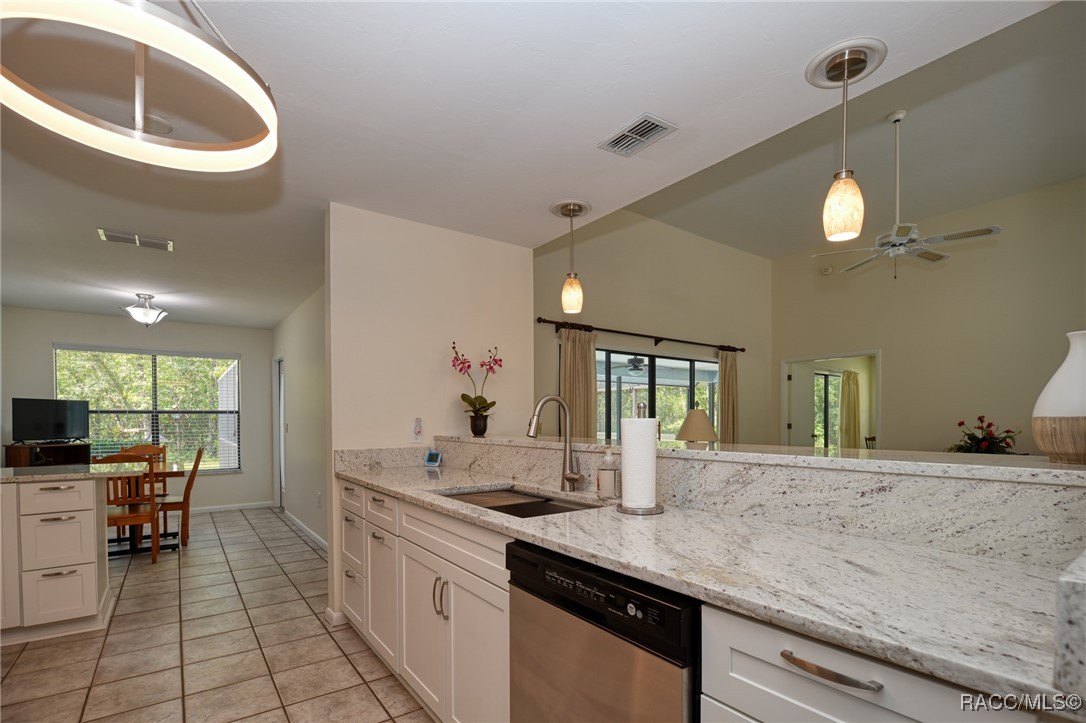 4900 N Goldwood Terrace