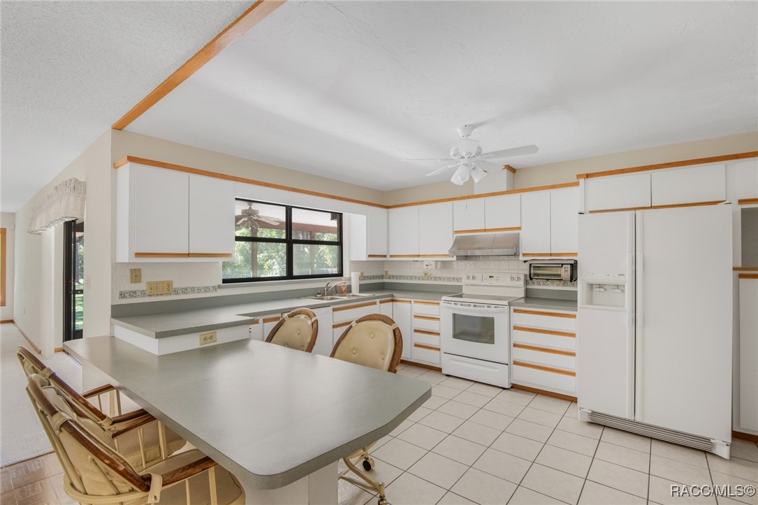 10100 W Deepwoods Drive, Crystal River, Florida image 31