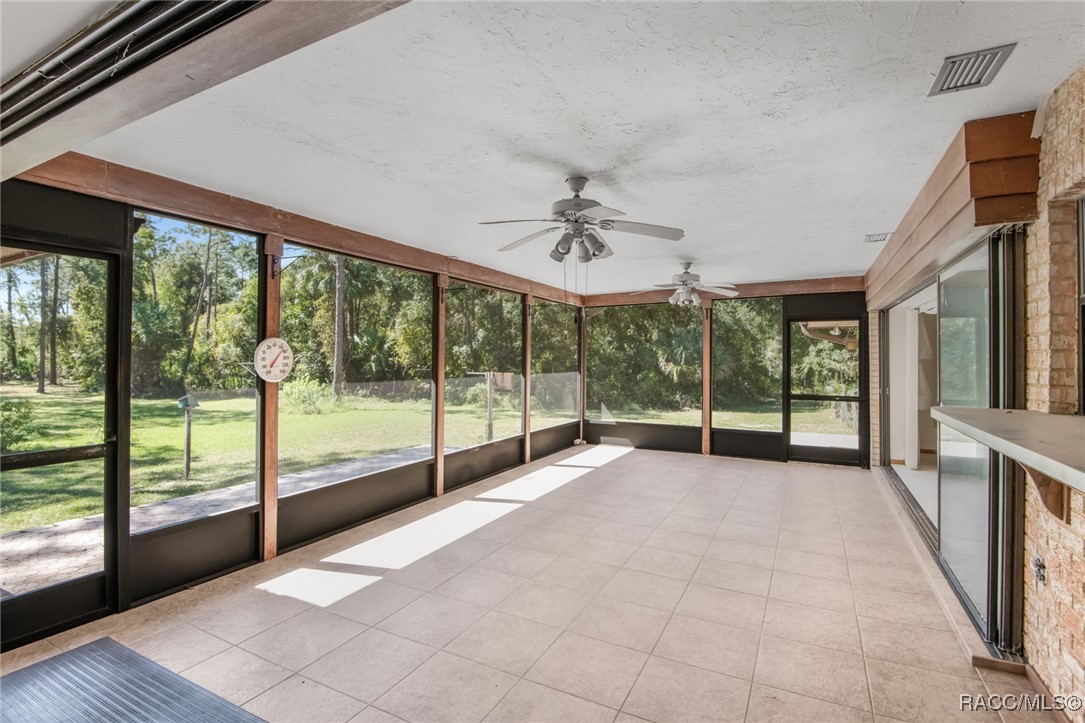 10100 W Deepwoods Drive, Crystal River, Florida image 37