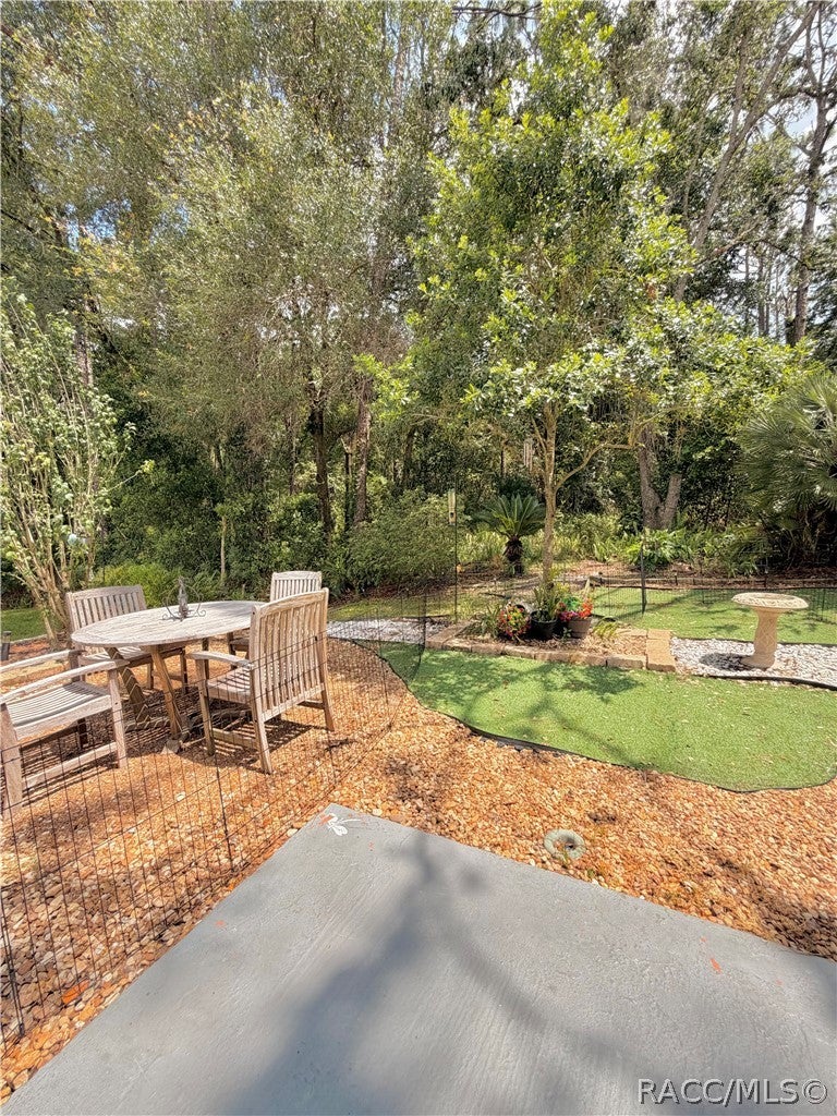 3533 S Belgrave Drive