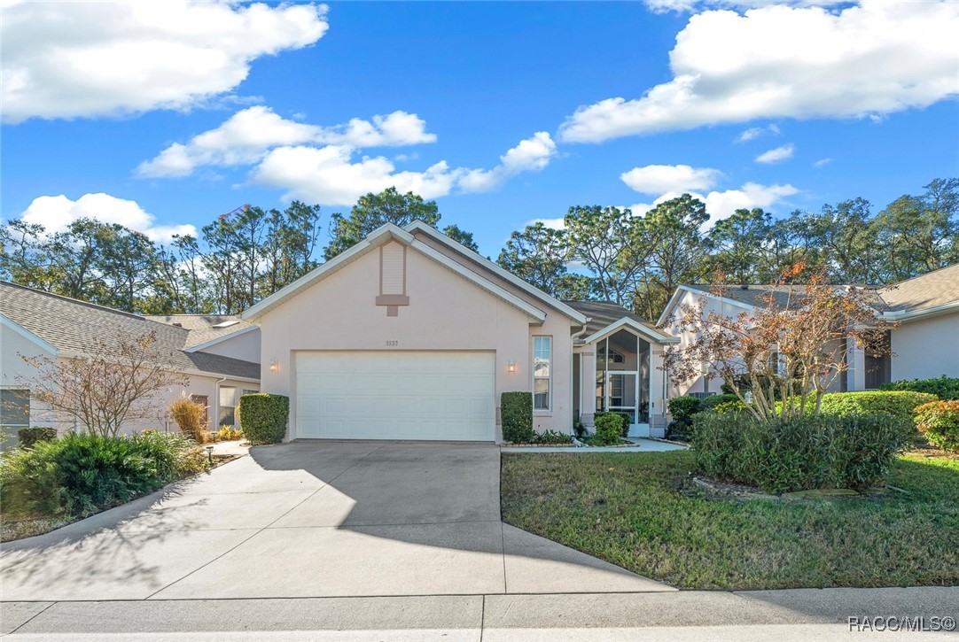 3533 S Belgrave Drive, Inverness, Florida image 1