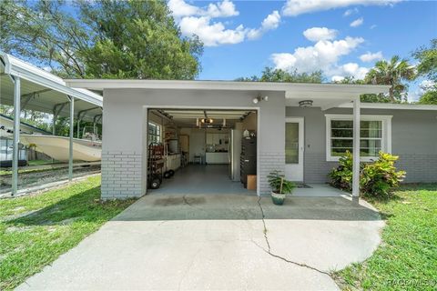 A home in Crystal River