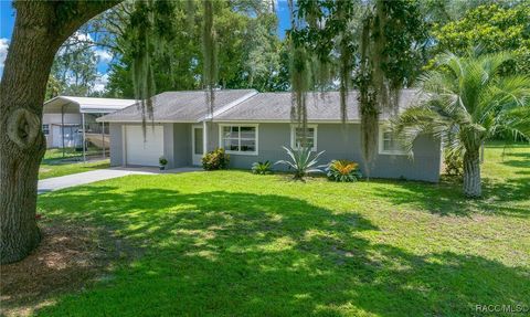 A home in Crystal River